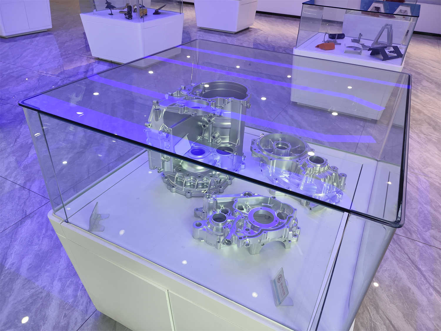 showroom samples in Bole the machining parts manufacturer from China Picture_05